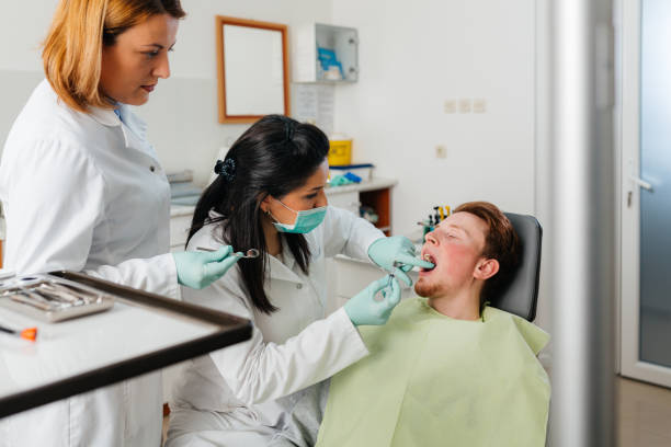 Best Emergency Care for Gum Disease in Fairbury, IL